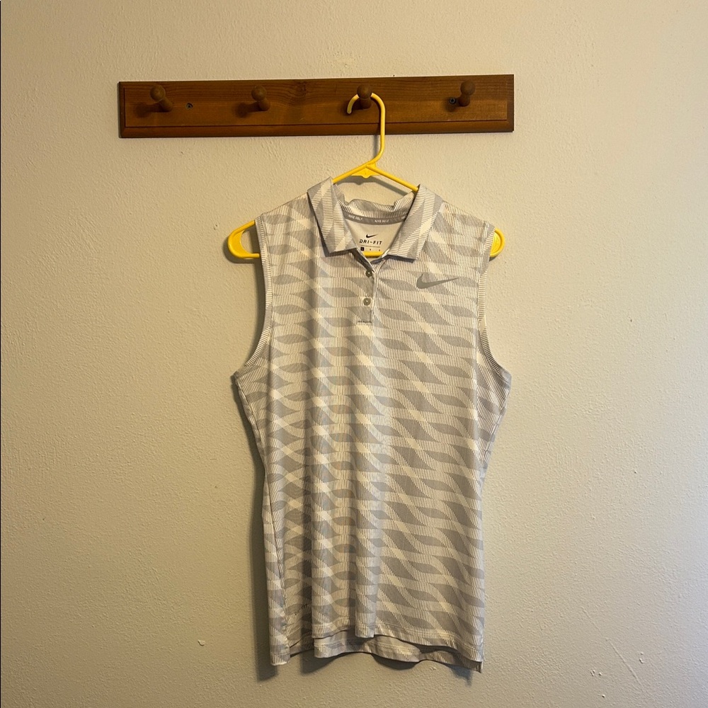 Nike Dri-Fit Gold Tank Size Large